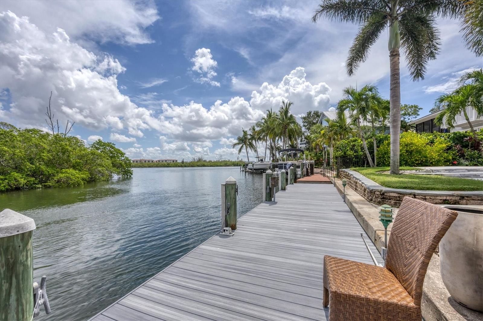 SIESTA COVE - Residential