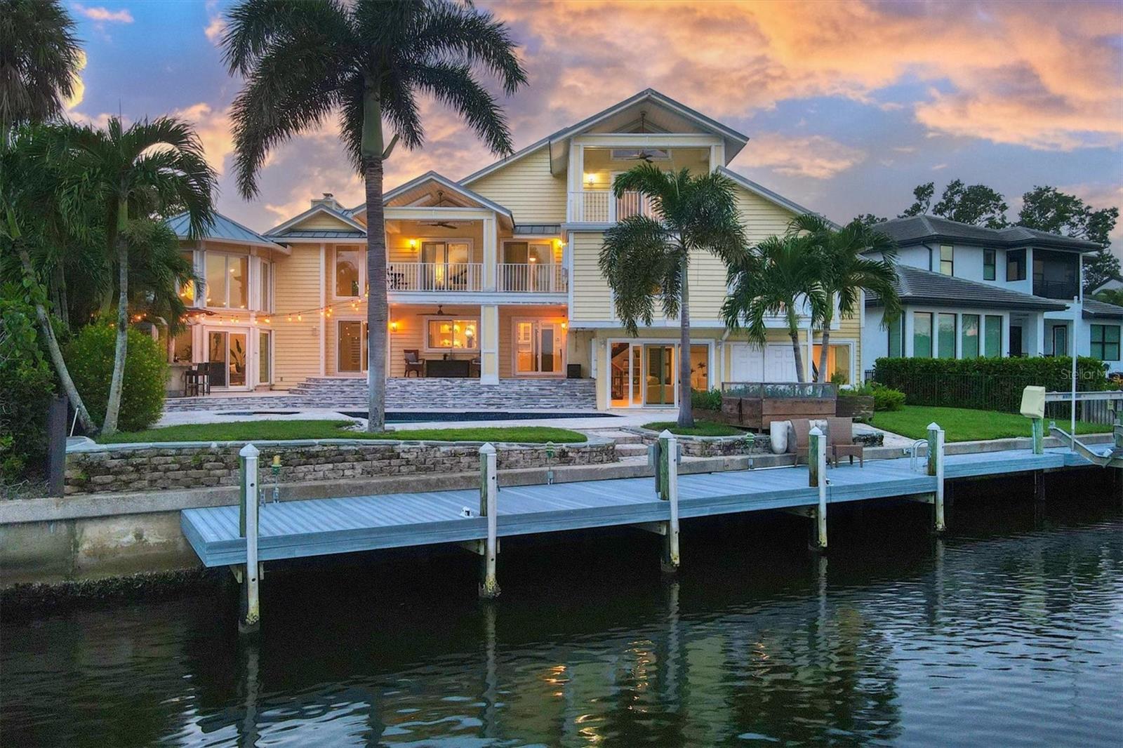 SIESTA COVE - Residential