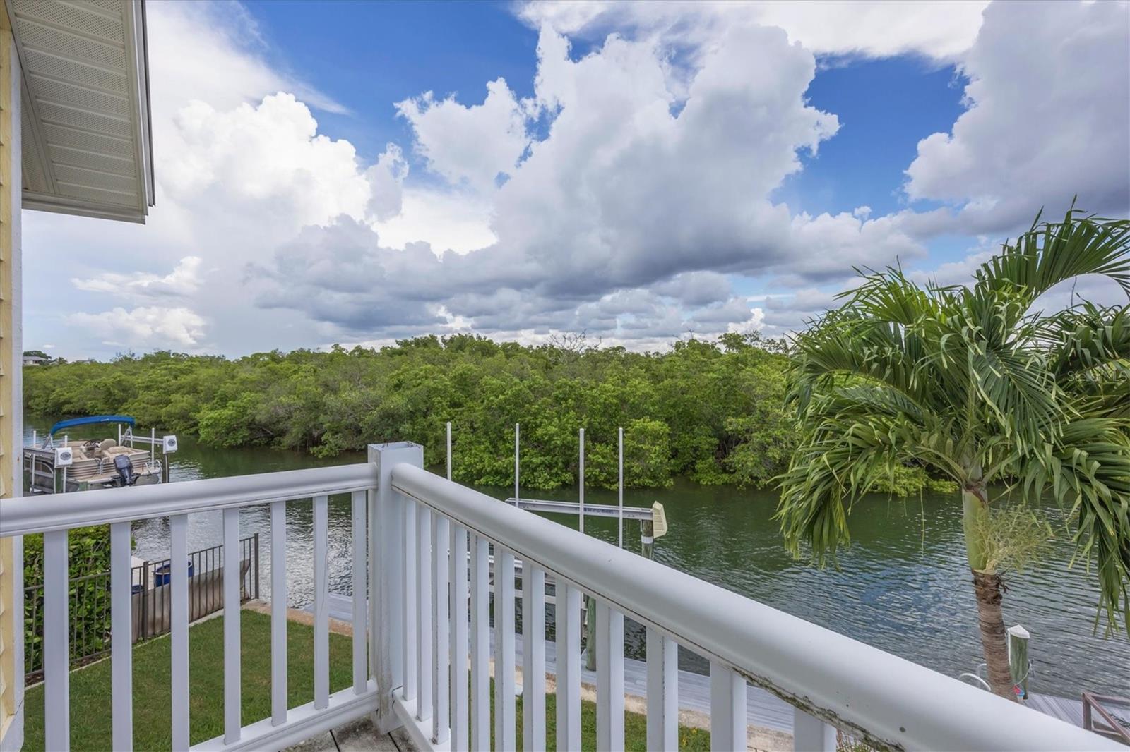 SIESTA COVE - Residential