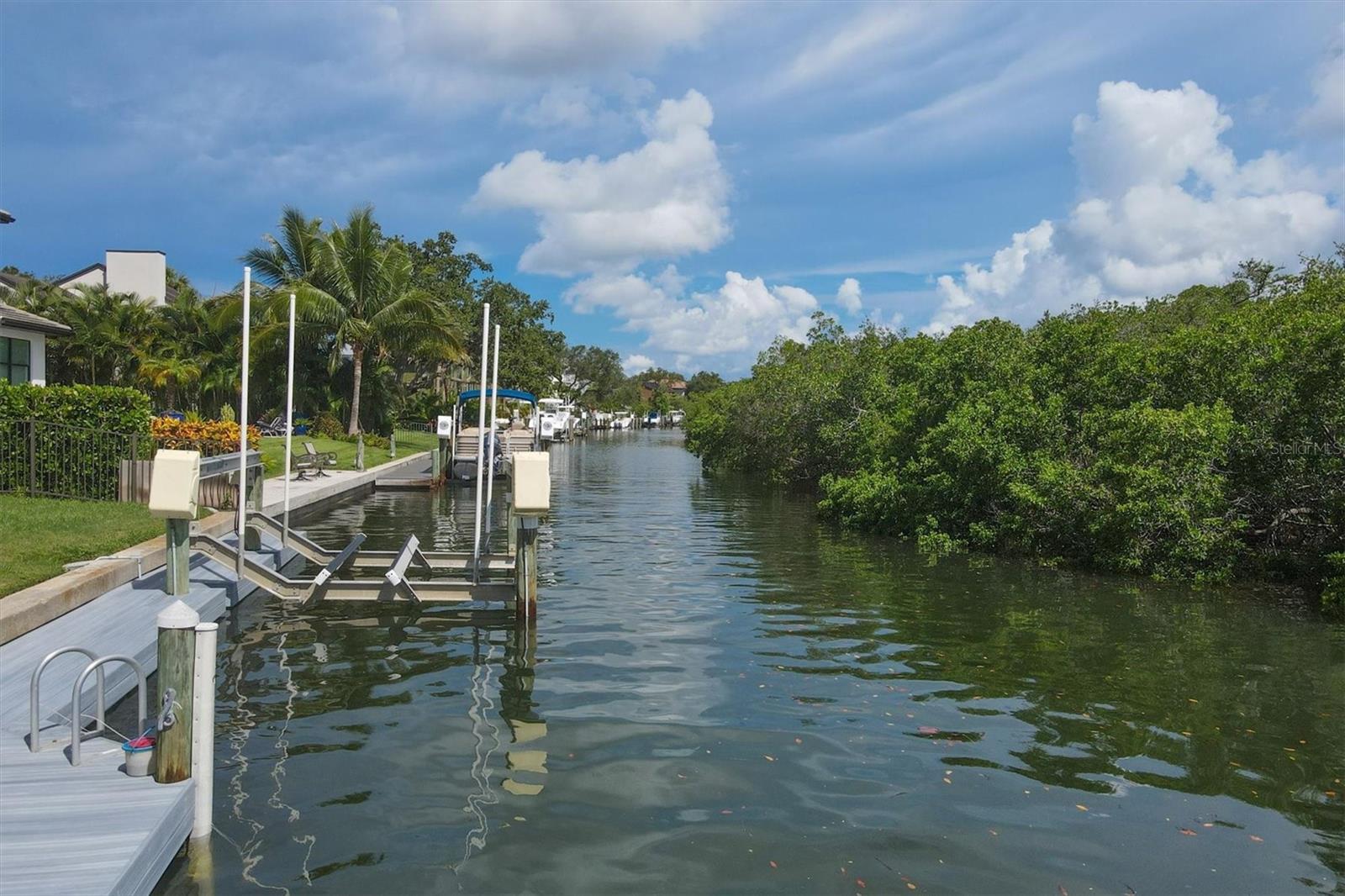 SIESTA COVE - Residential