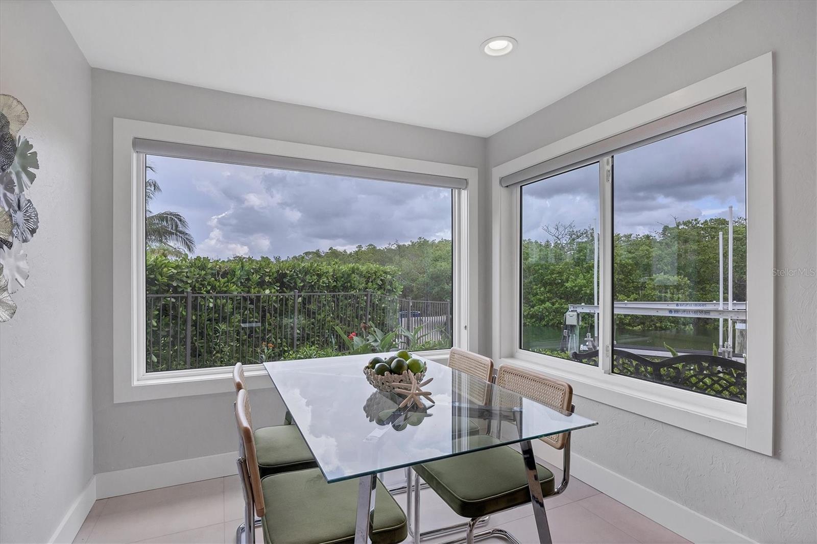 SIESTA COVE - Residential