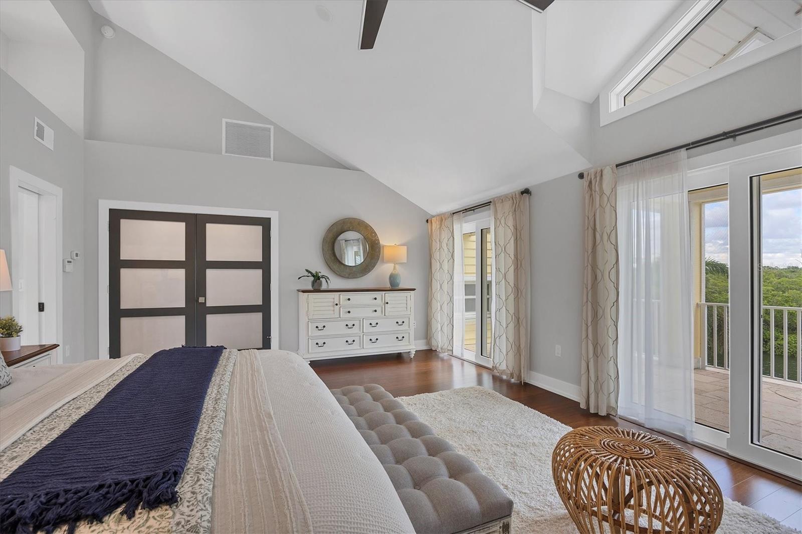 SIESTA COVE - Residential