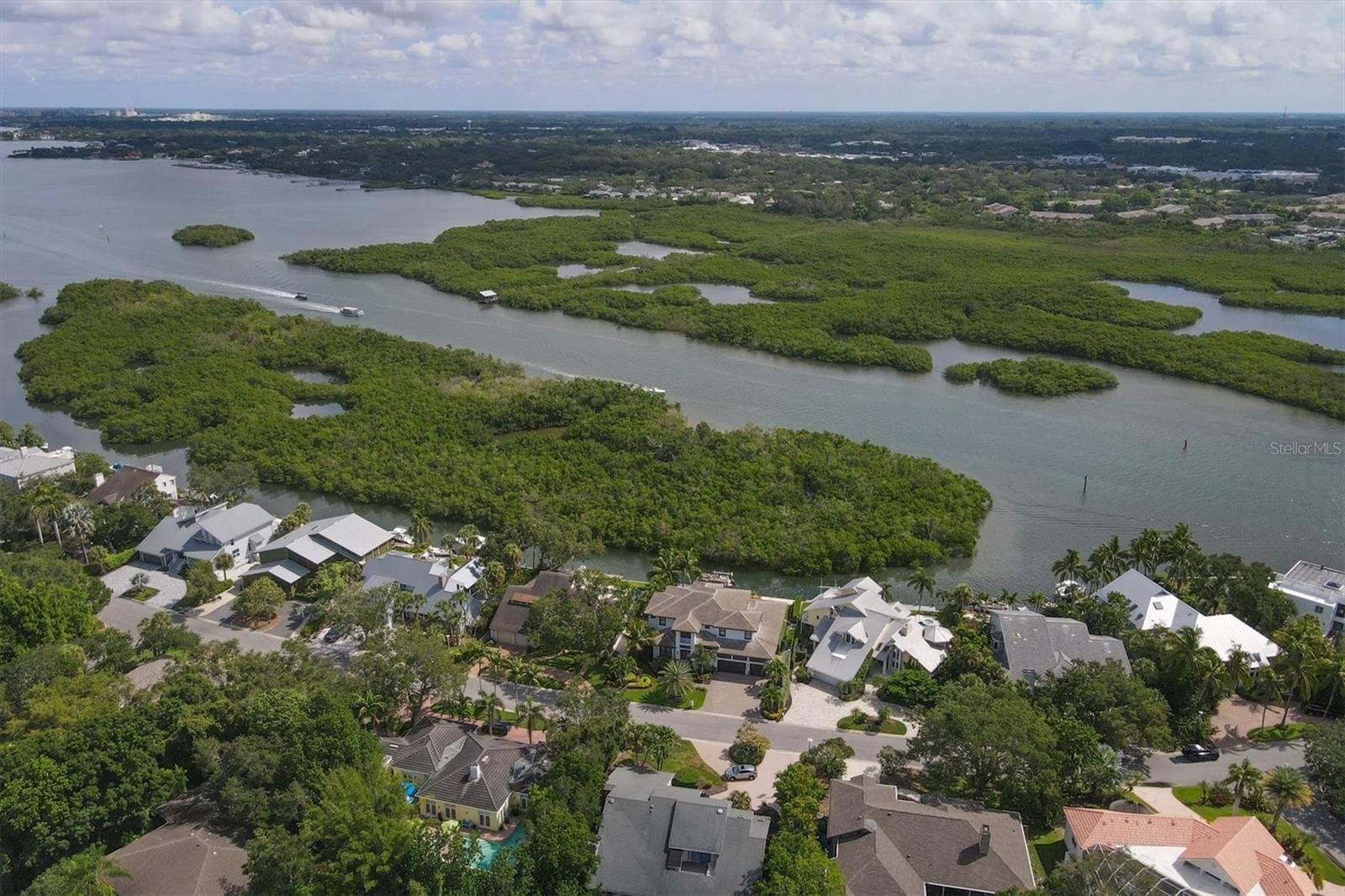 SIESTA COVE - Residential