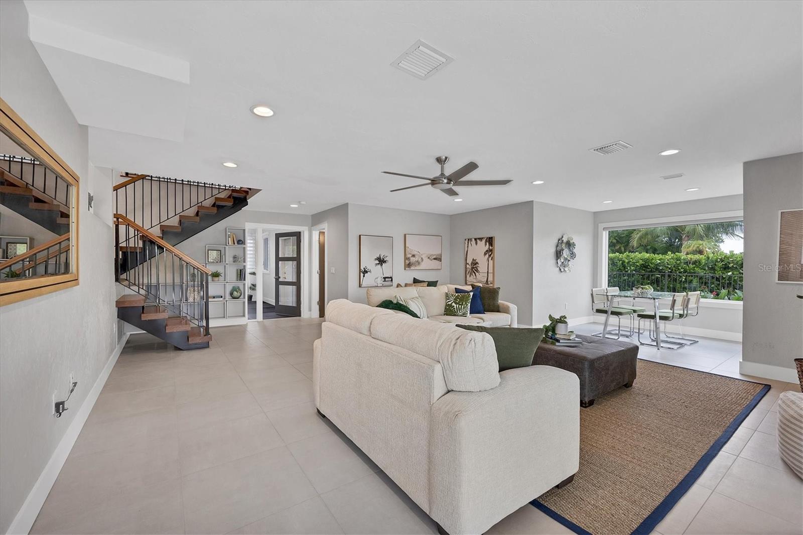 SIESTA COVE - Residential