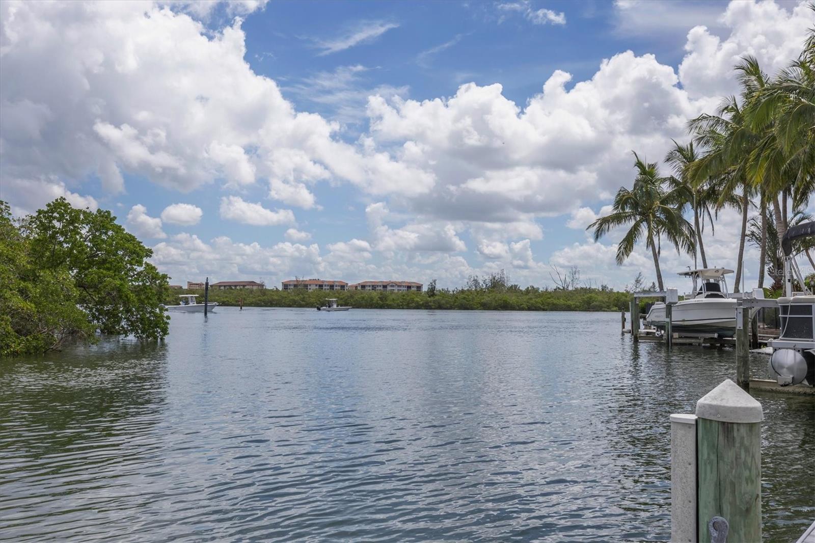 SIESTA COVE - Residential