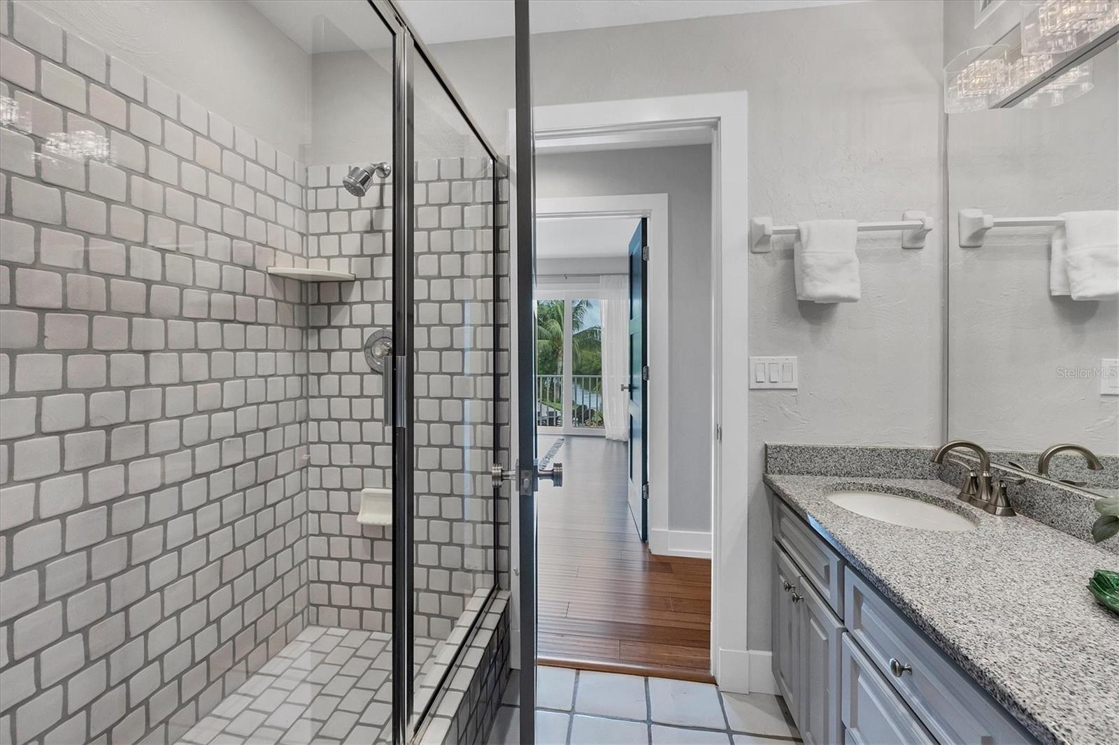 SIESTA COVE - Residential