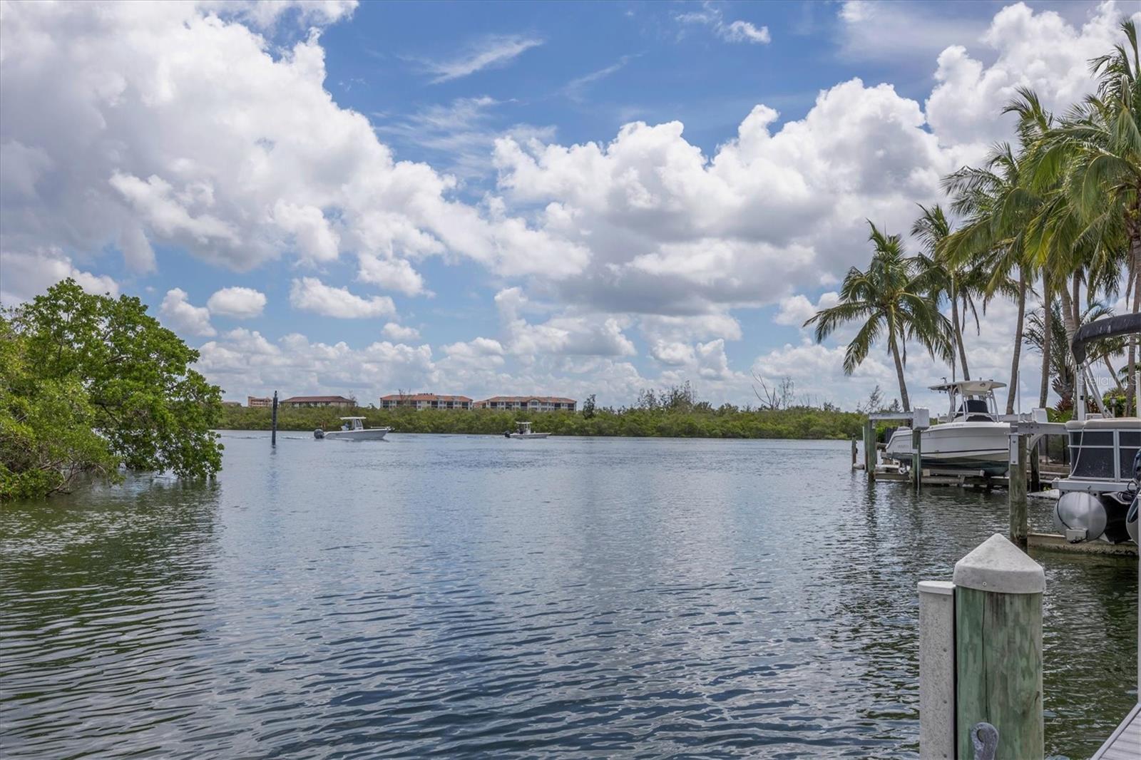 SIESTA COVE - Residential