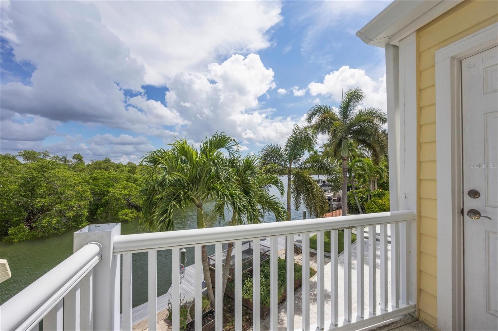 SIESTA COVE - Residential