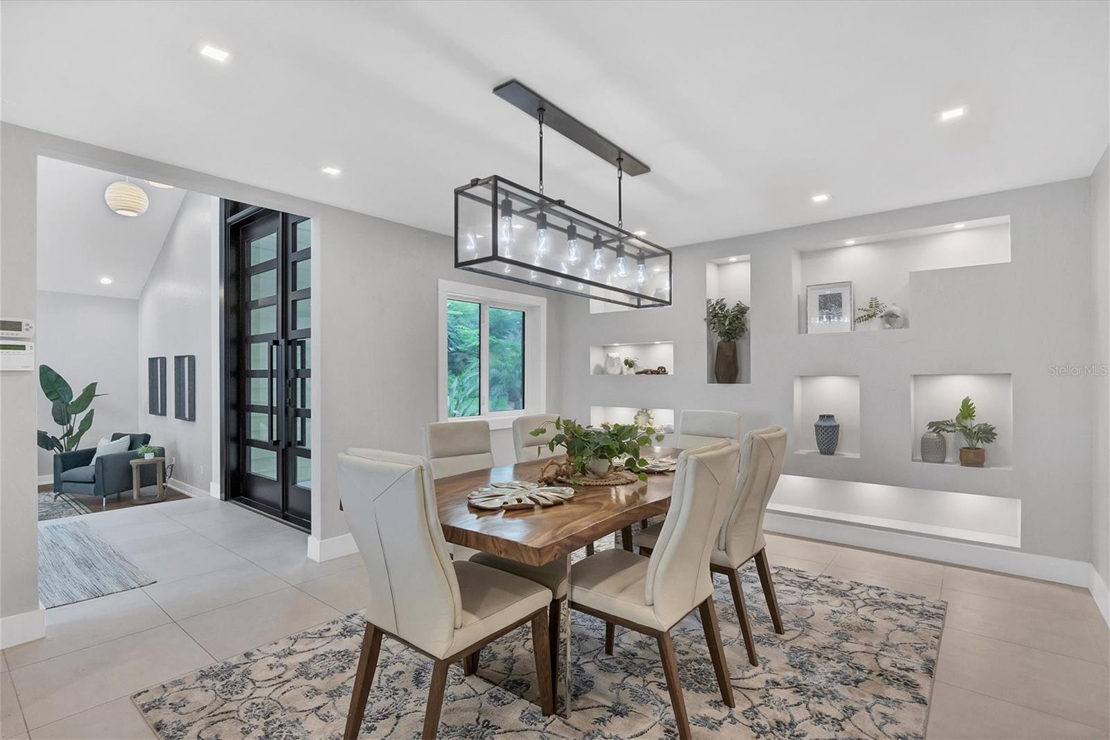 SIESTA COVE - Residential