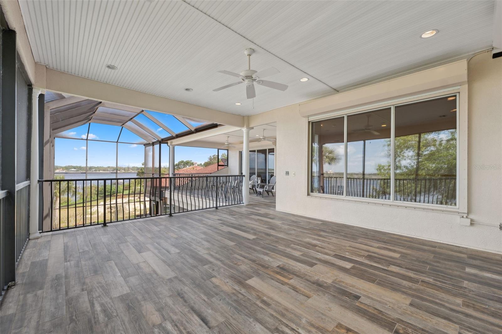 SAIL HARBOR - Residential