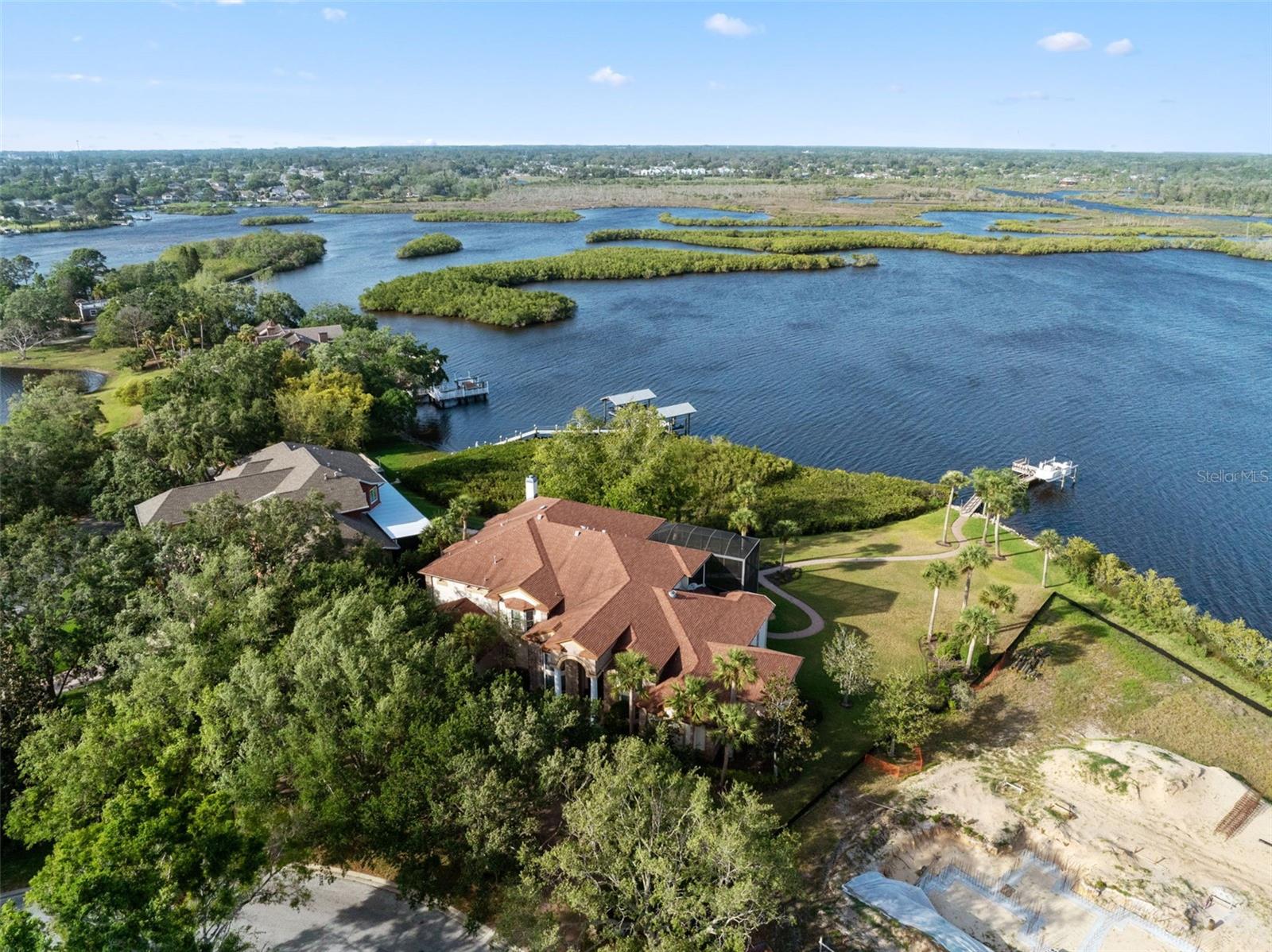 SAIL HARBOR - Residential