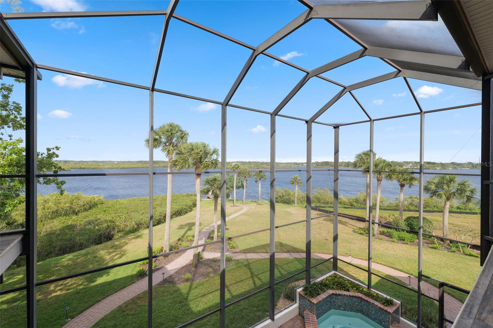 SAIL HARBOR - Residential