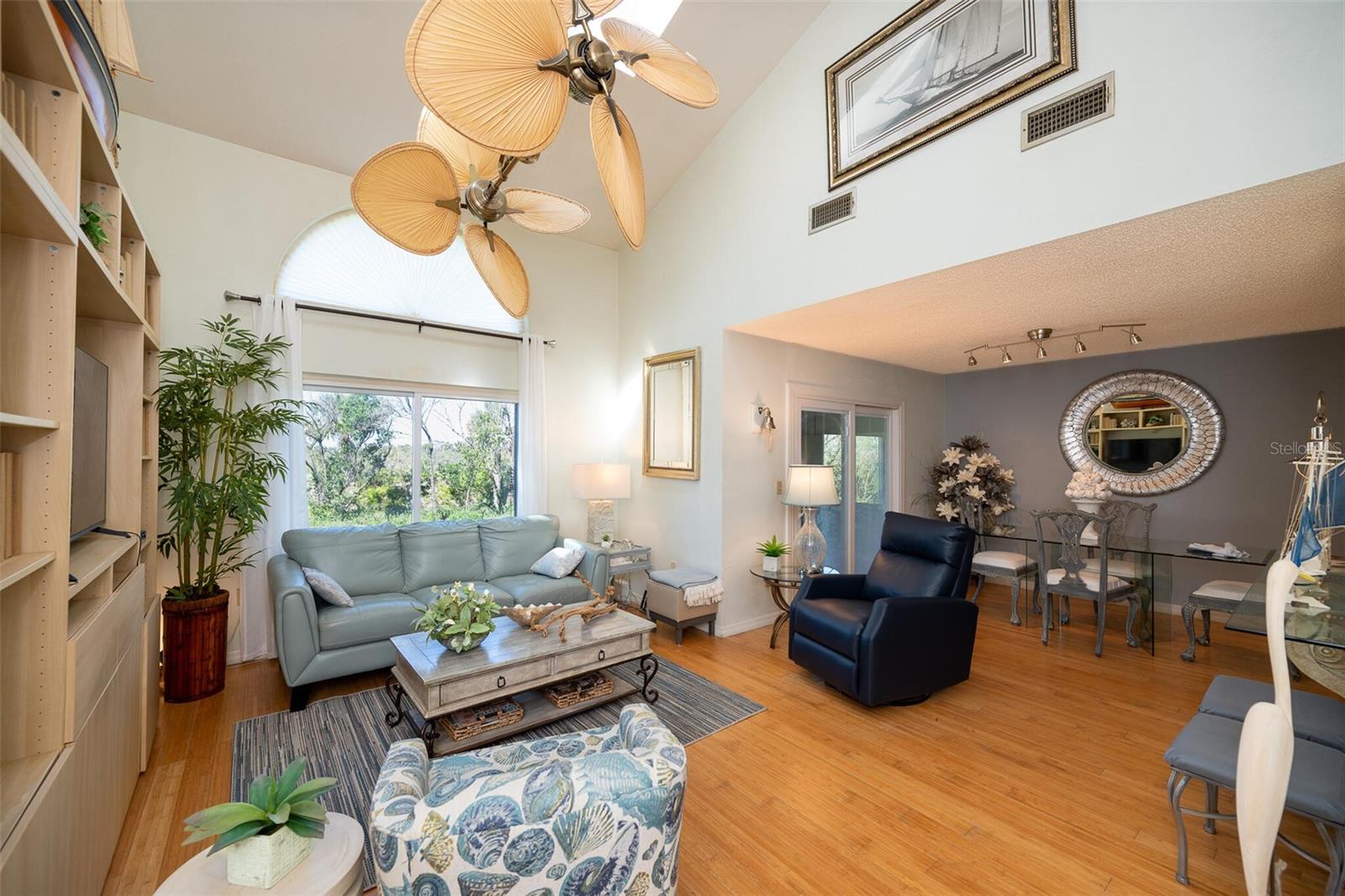 WINDSONG SUB - Residential