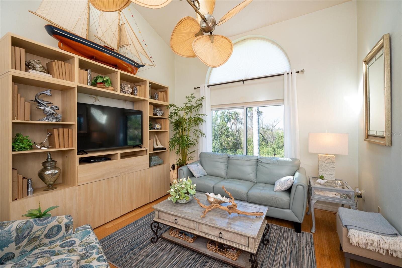 WINDSONG SUB - Residential