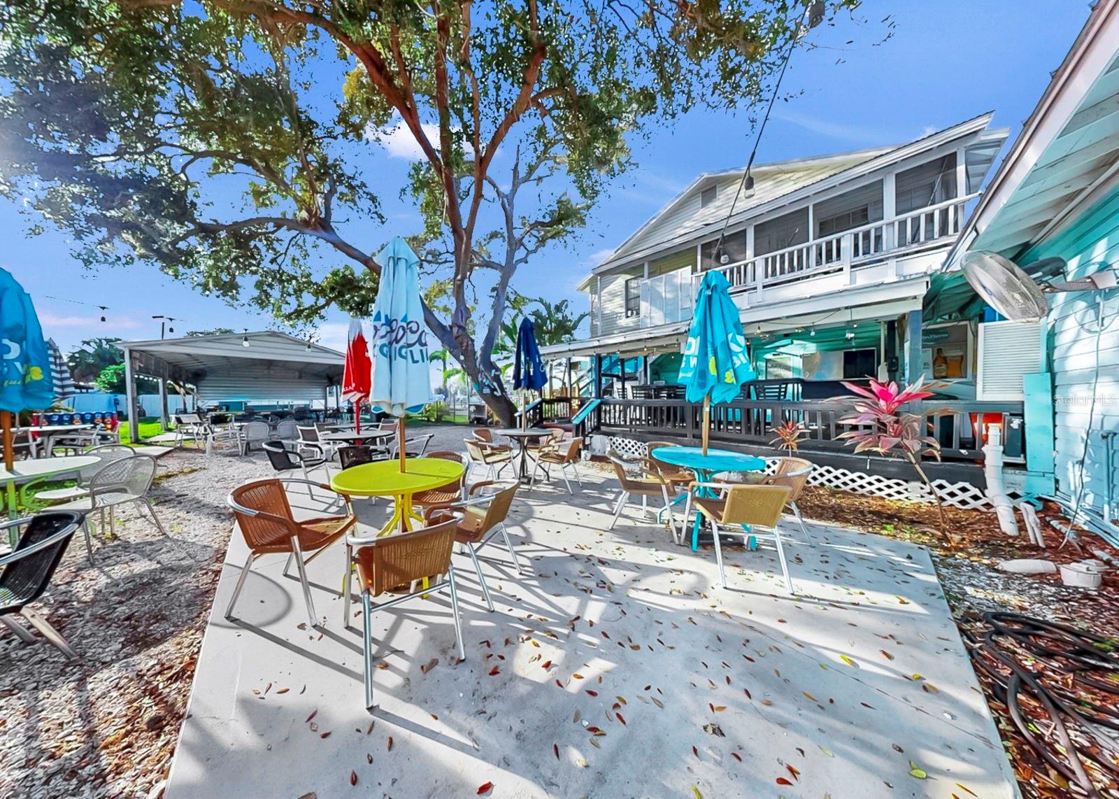 102 W SHELL POINT ROAD