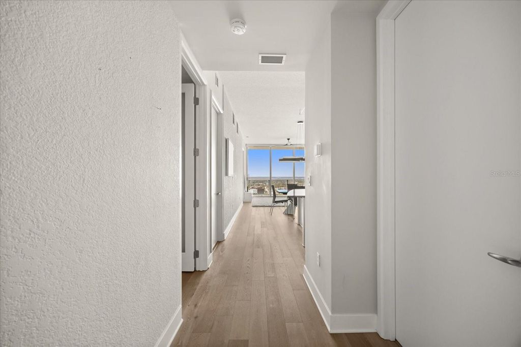 Photo of 150 E Robinson Street #26B, Orlando, FL 32801 (MLS # O6383025)