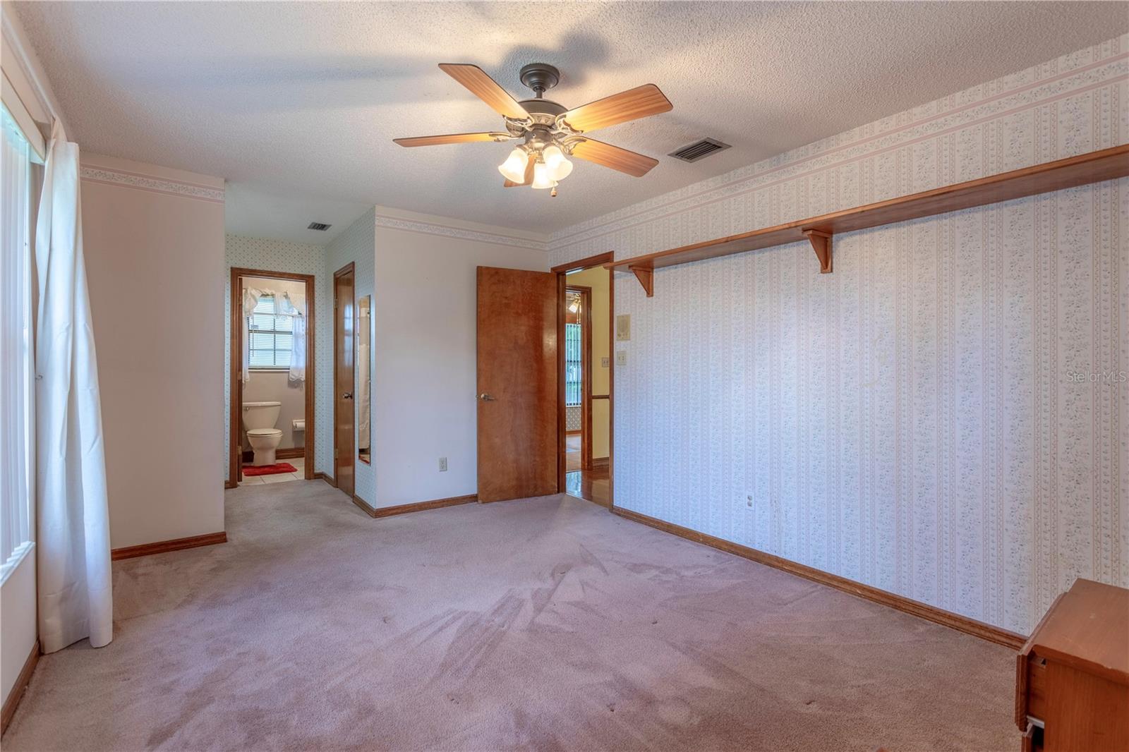 GREENVIEW AT DOVER - Residential