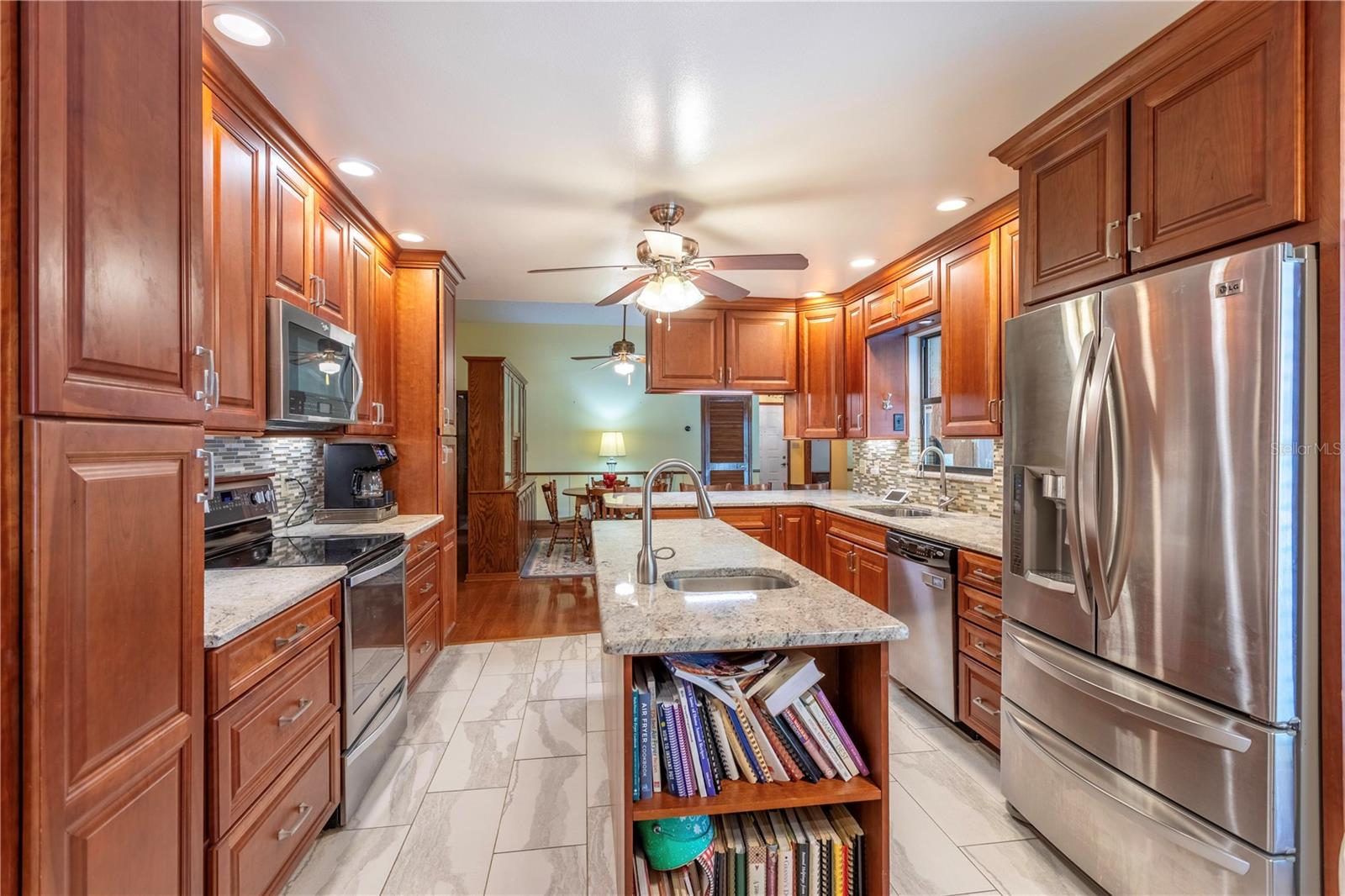 GREENVIEW AT DOVER - Residential