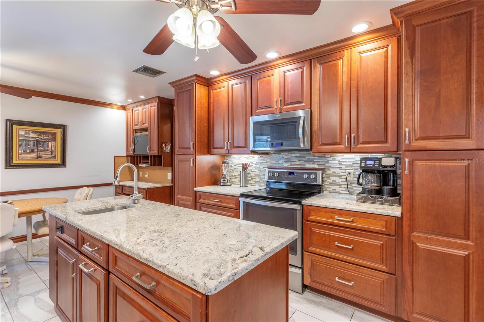 GREENVIEW AT DOVER - Residential