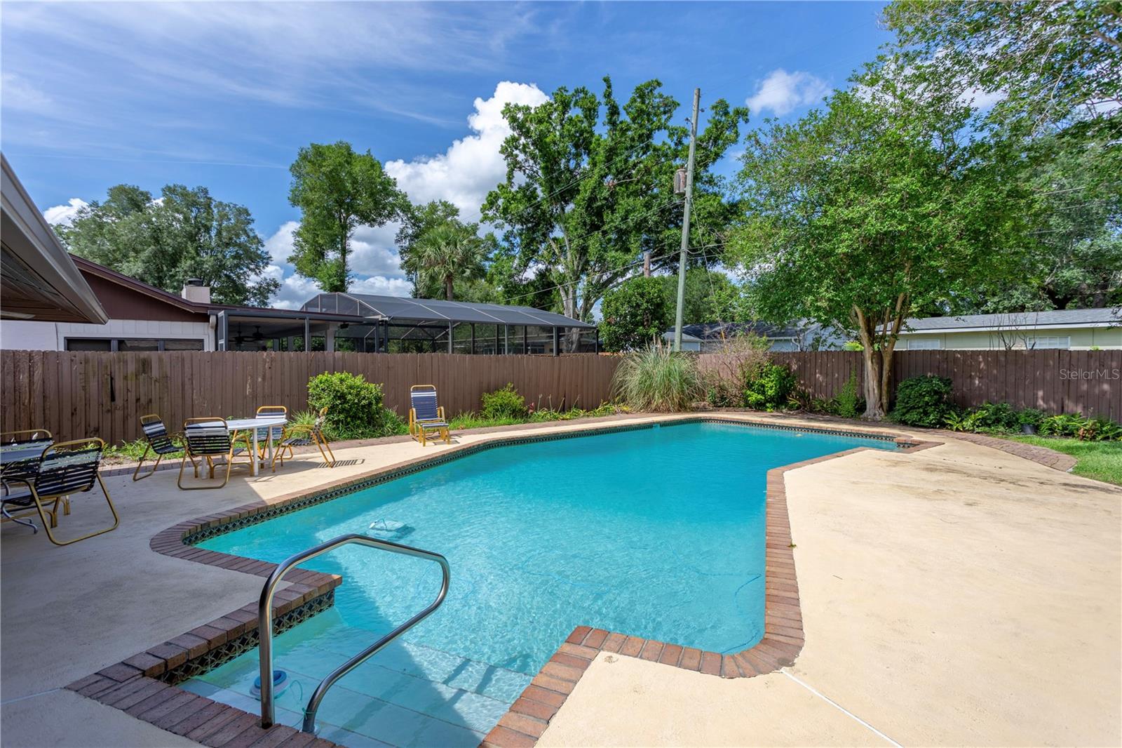 GREENVIEW AT DOVER - Residential