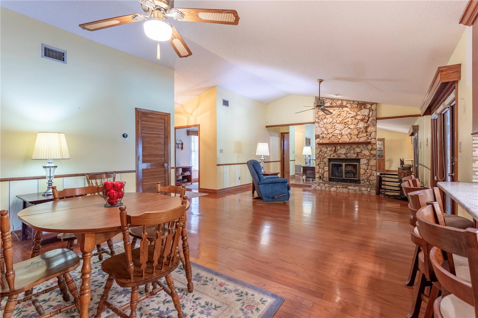 GREENVIEW AT DOVER - Residential