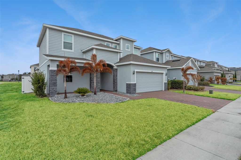 Photo of 1340 Yorkdale Road, Davenport, FL 33837 (MLS # O6382096)