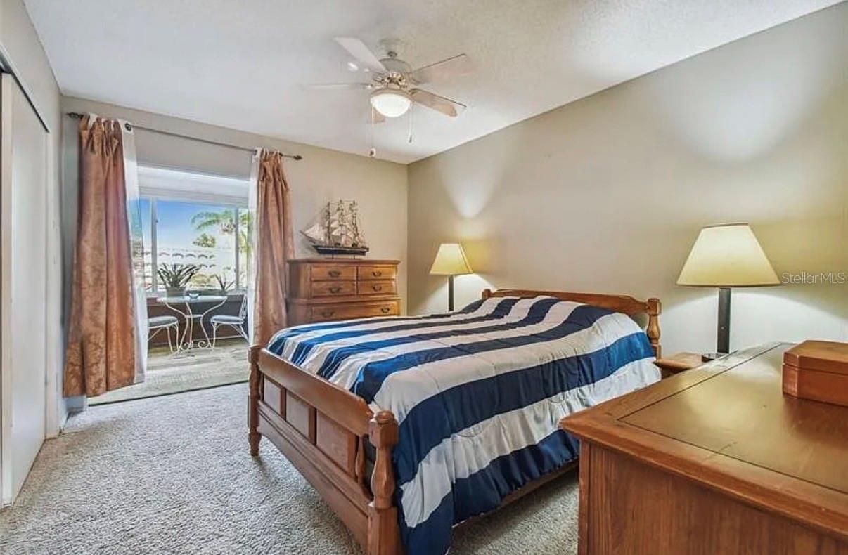 ON TOP OF THE WORLD - Residential Lease