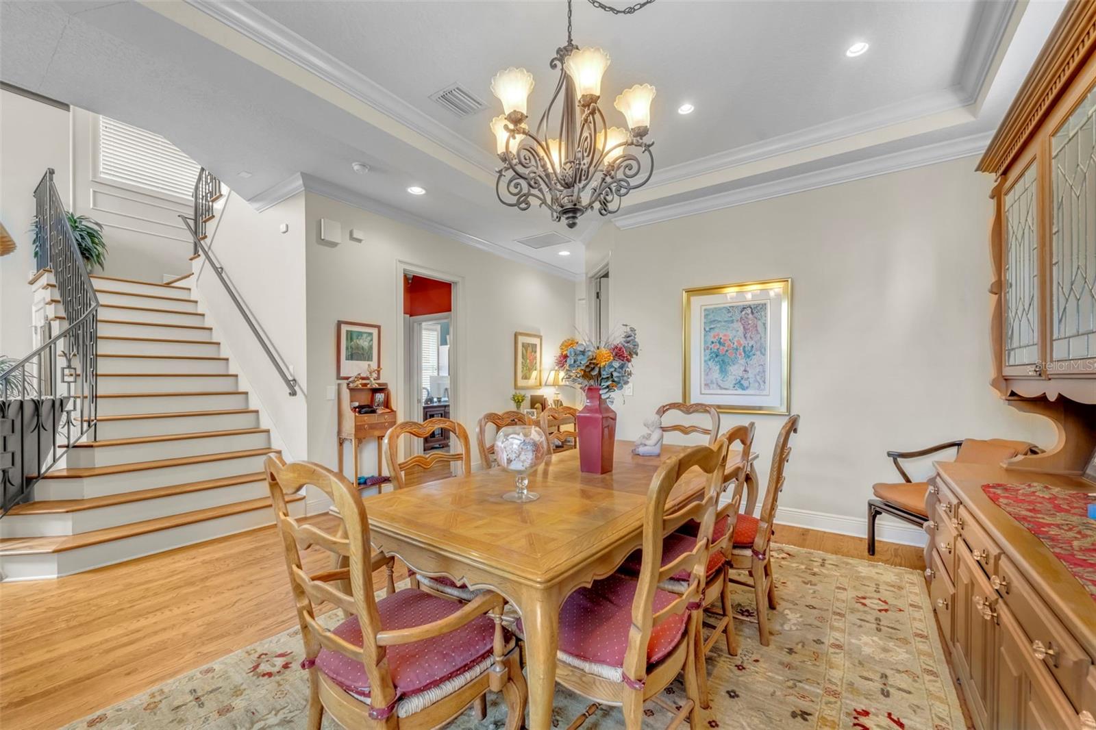 EDGEWATER MANOR - Residential