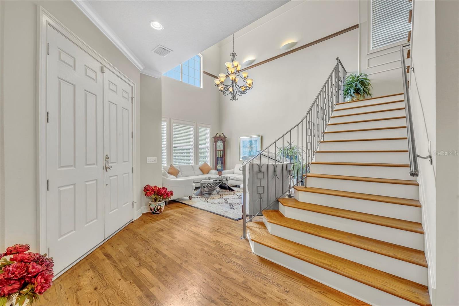 EDGEWATER MANOR - Residential