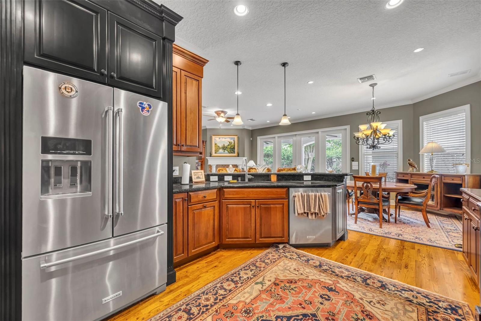 EDGEWATER MANOR - Residential