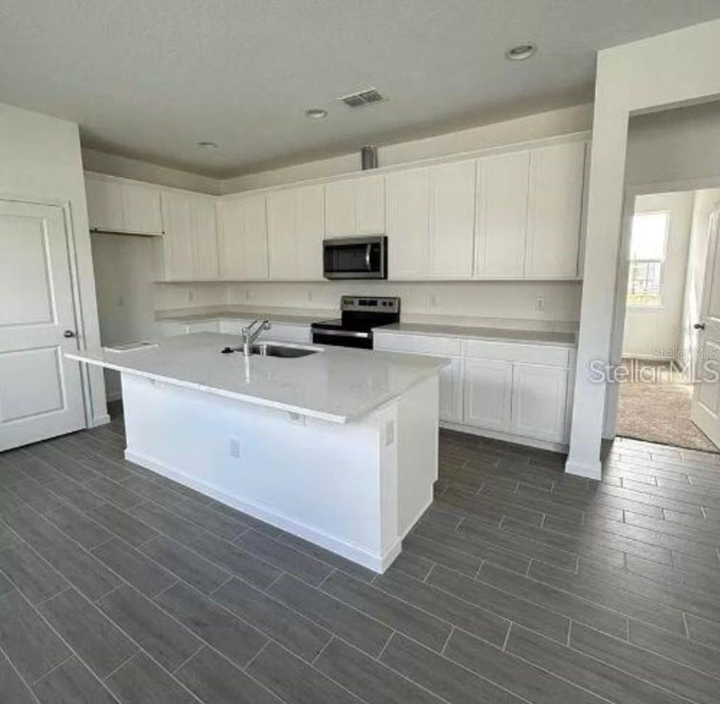 Photo of 4350 Davos Drive, Clermont, FL 34711 (MLS # O6427121)