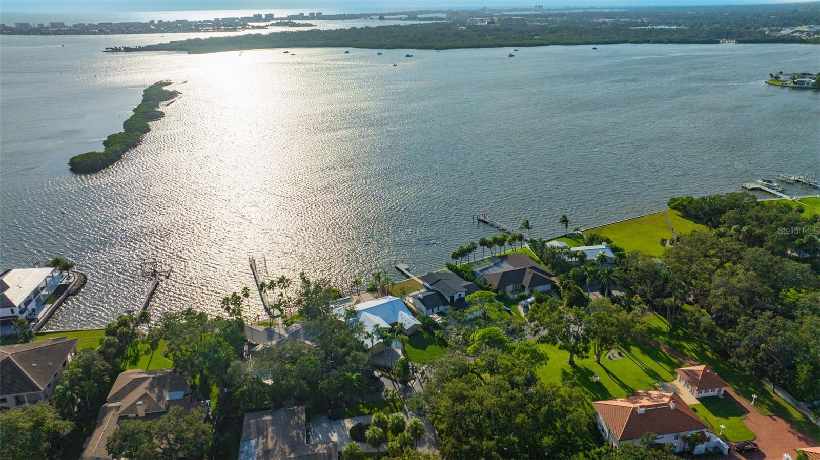 COLONIAL LANE JUNGLE ADD PT REP - Residential