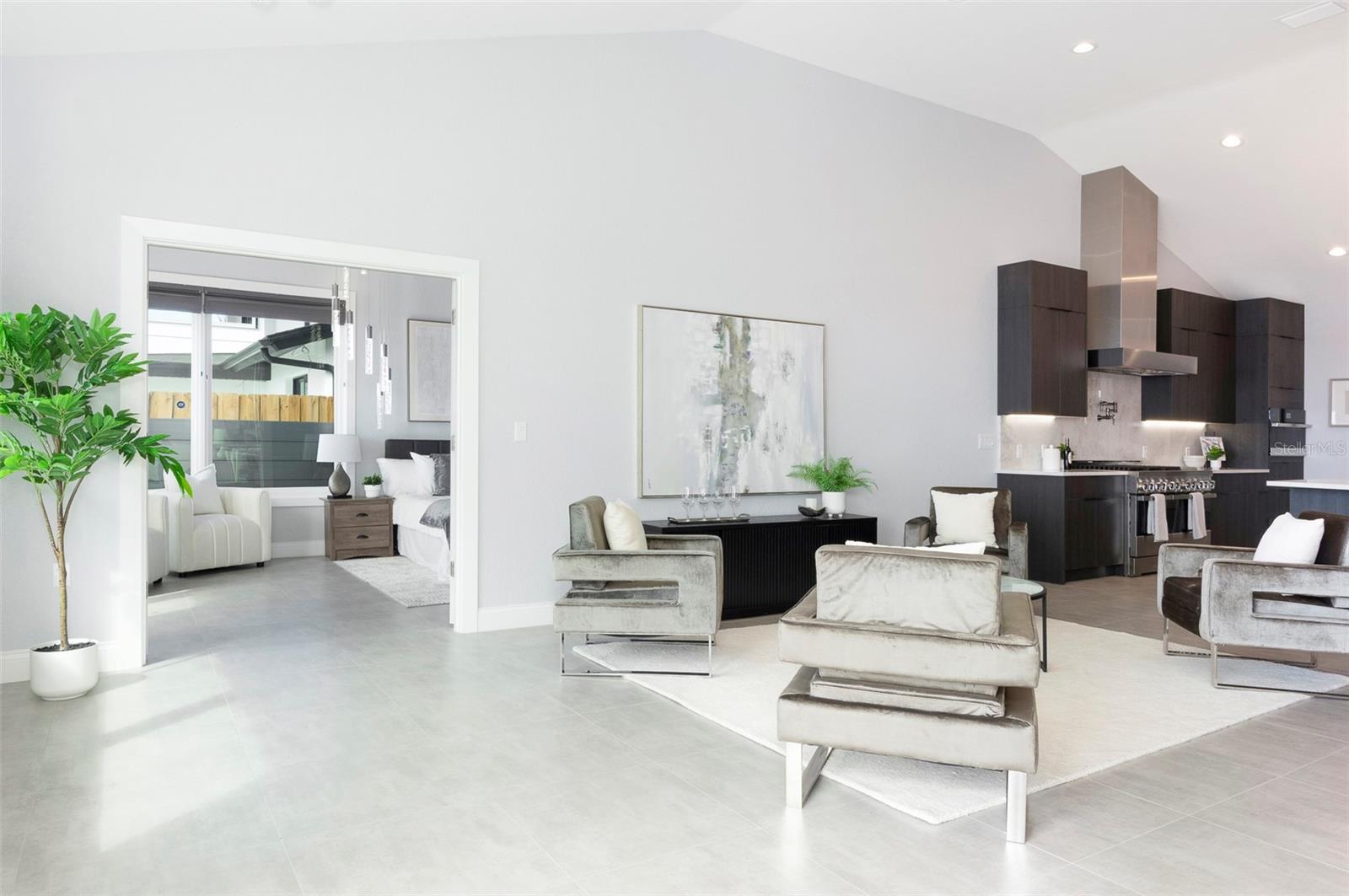 COLONIAL LANE JUNGLE ADD PT REP - Residential