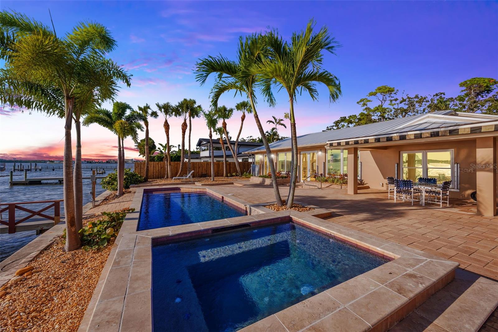 COLONIAL LANE JUNGLE ADD PT REP - Residential