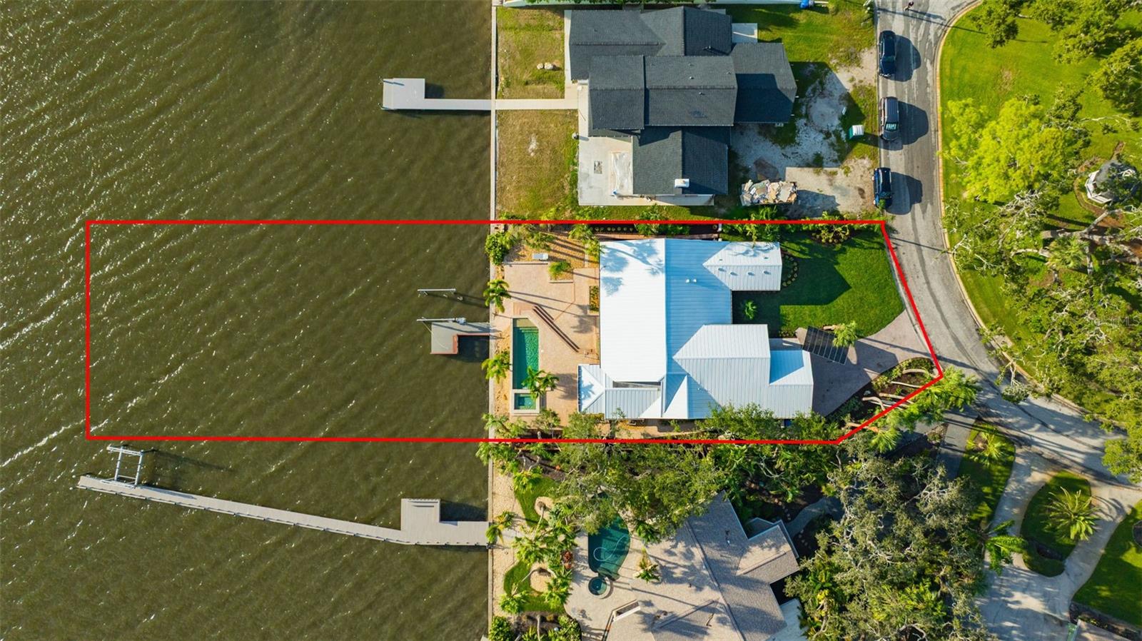 COLONIAL LANE JUNGLE ADD PT REP - Residential