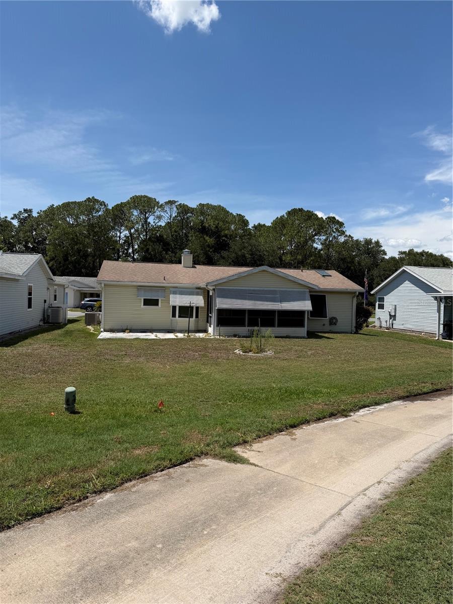 412 WESTWOOD DRIVE