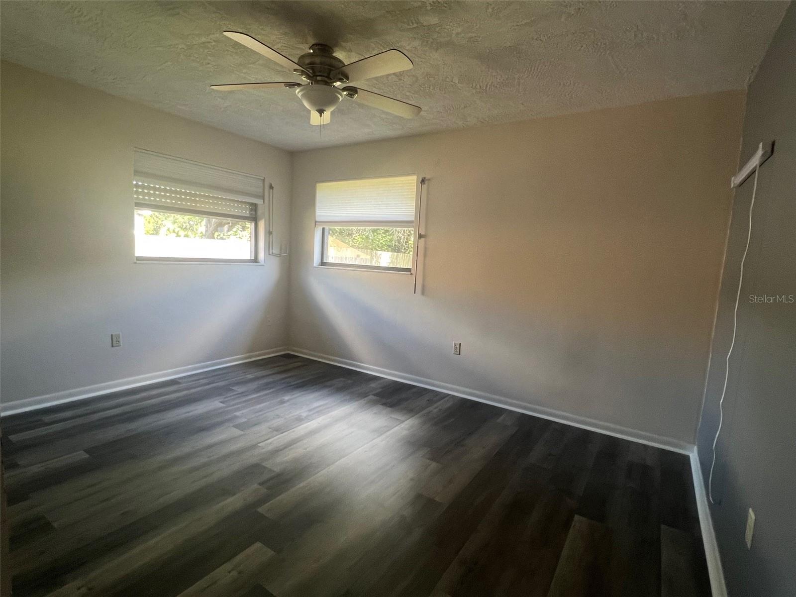 CURLEW GROVES UNIT TWO - Residential Lease