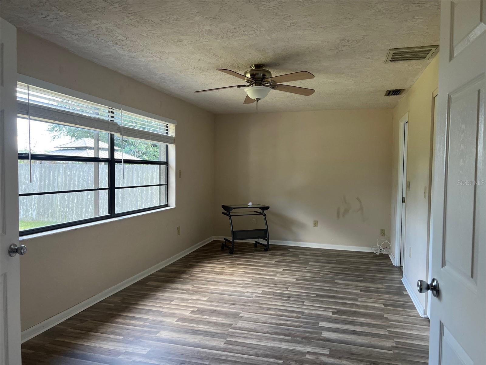 CURLEW GROVES UNIT TWO - Residential Lease