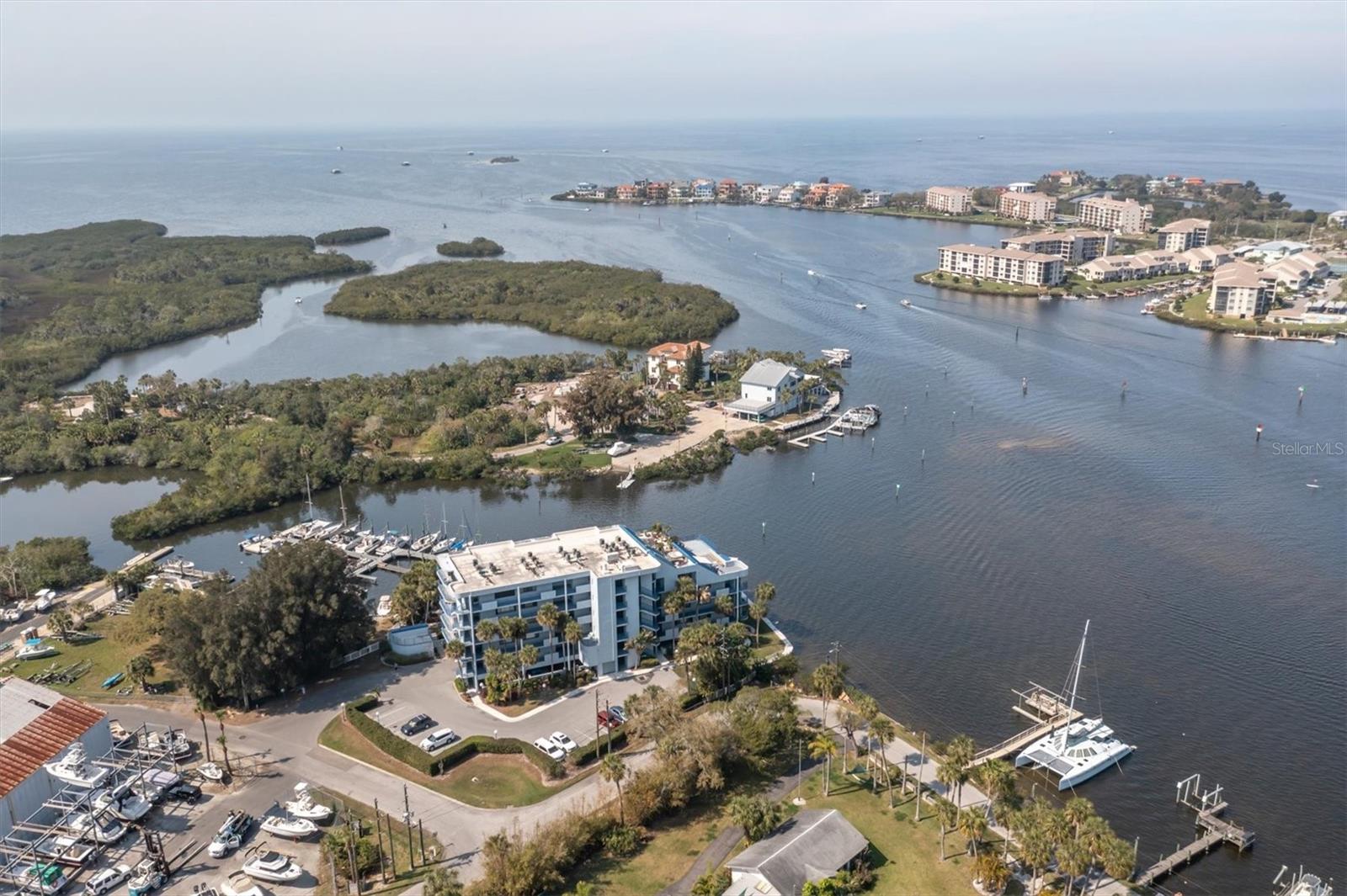 POINTE PLEASANT HARBOUR CONDO - Residential