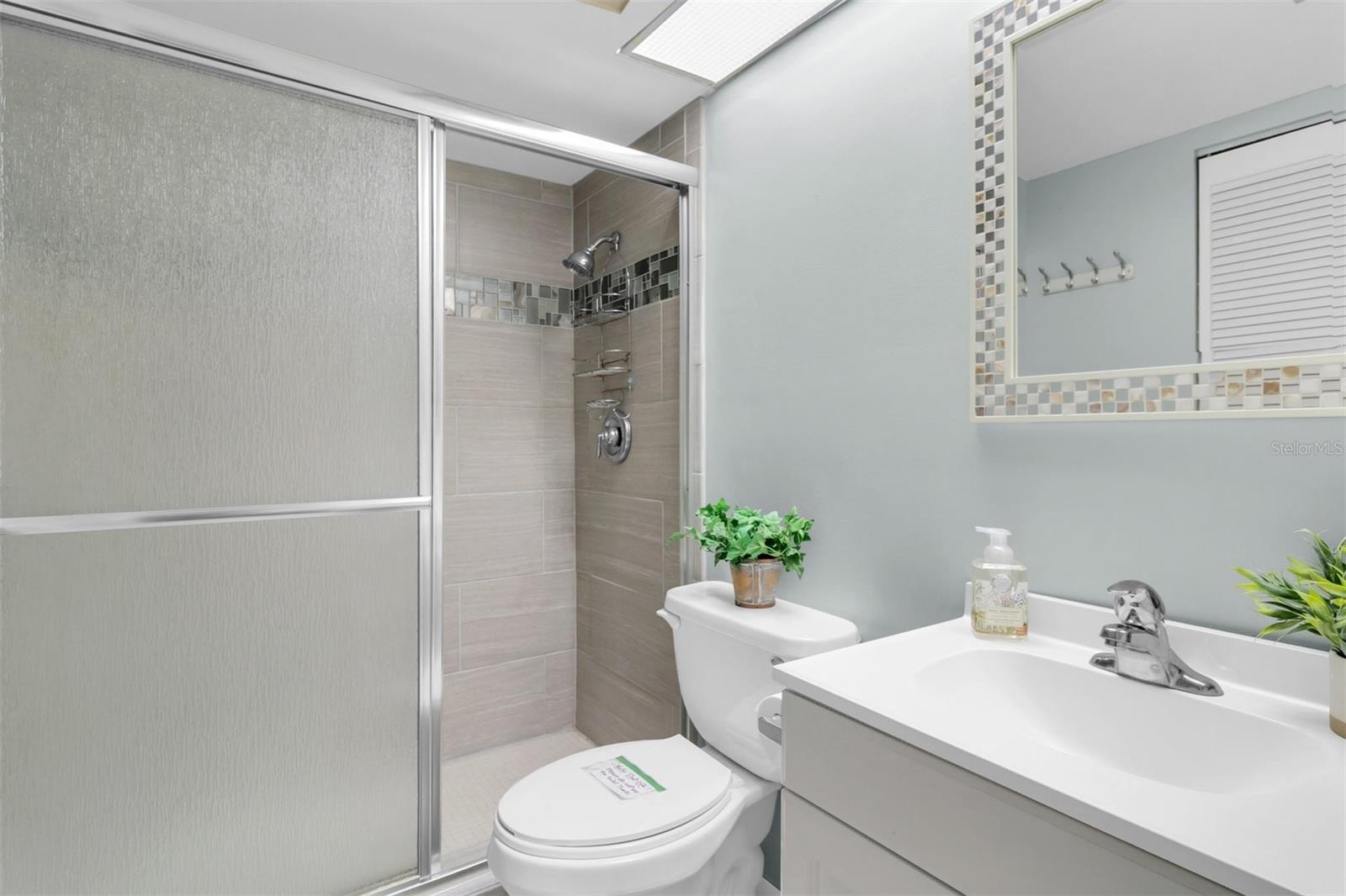 POINTE PLEASANT HARBOUR CONDO - Residential