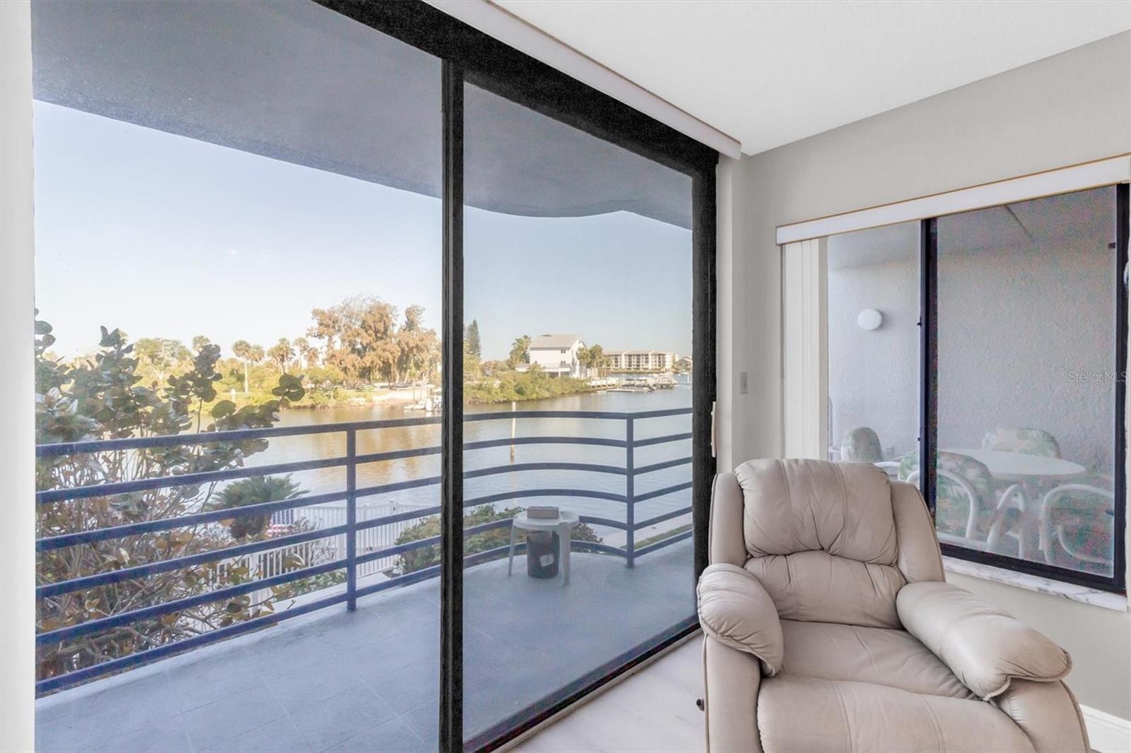 POINTE PLEASANT HARBOUR CONDO - Residential