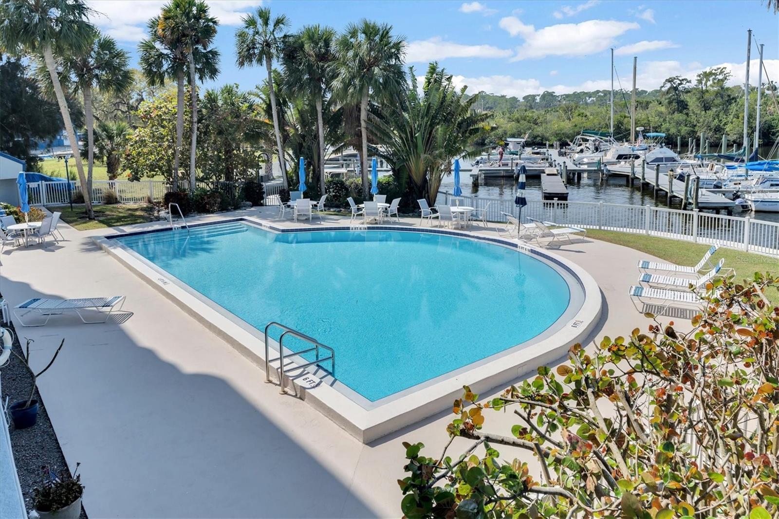 POINTE PLEASANT HARBOUR CONDO - Residential