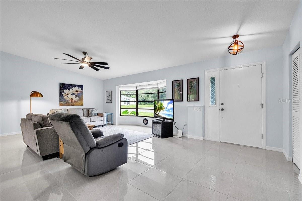 17341 HOLMES AVENUE, PORT CHARLOTTE, FL, 33948 4 17341 HOLMES AVENUE