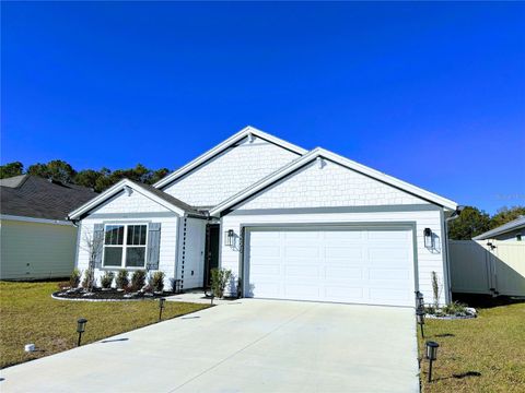 A home in NEWBERRY