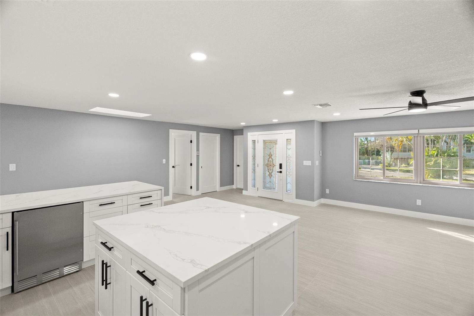 OZONA SHORES 3RD ADD - Residential