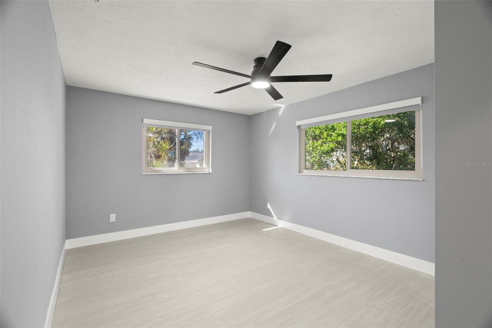 OZONA SHORES 3RD ADD - Residential