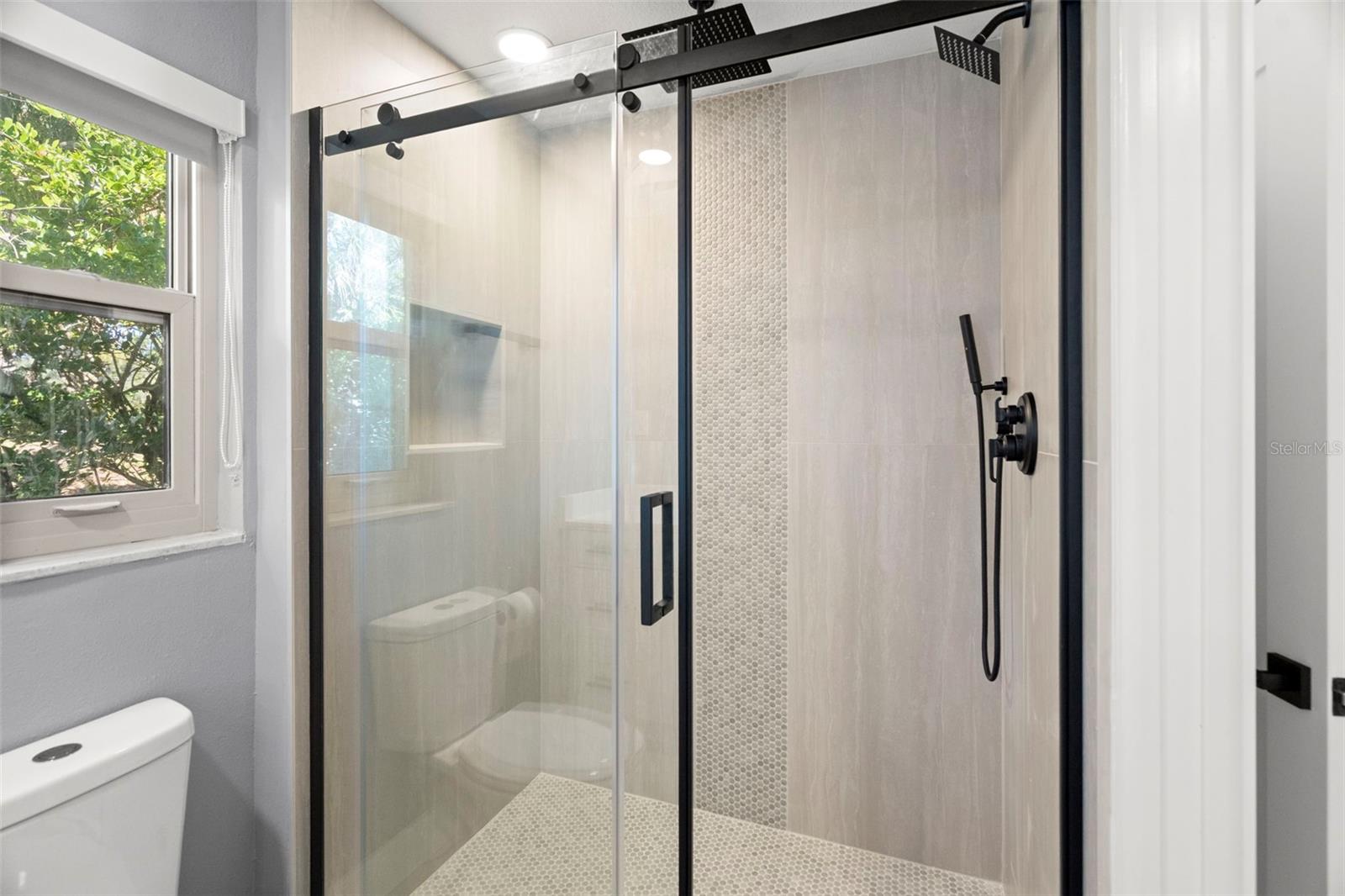 OZONA SHORES 3RD ADD - Residential