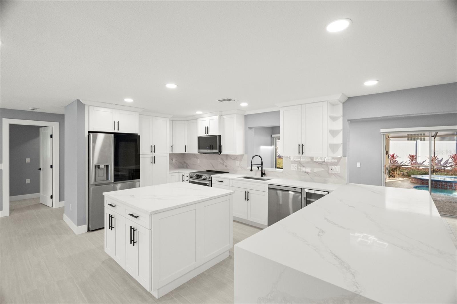 OZONA SHORES 3RD ADD - Residential