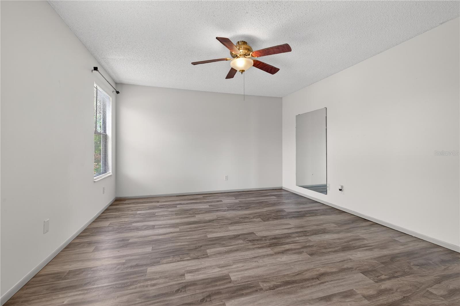 SUMMER WOODS REP - Residential