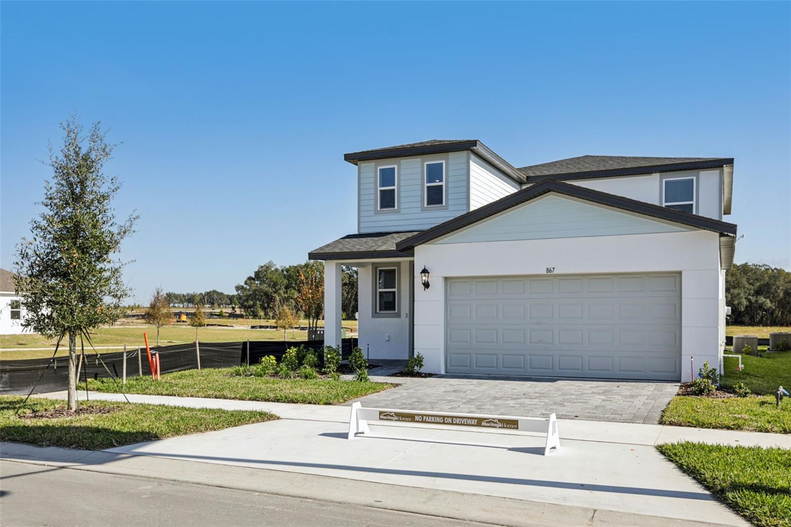 867 SUNSHOWER DRIVE